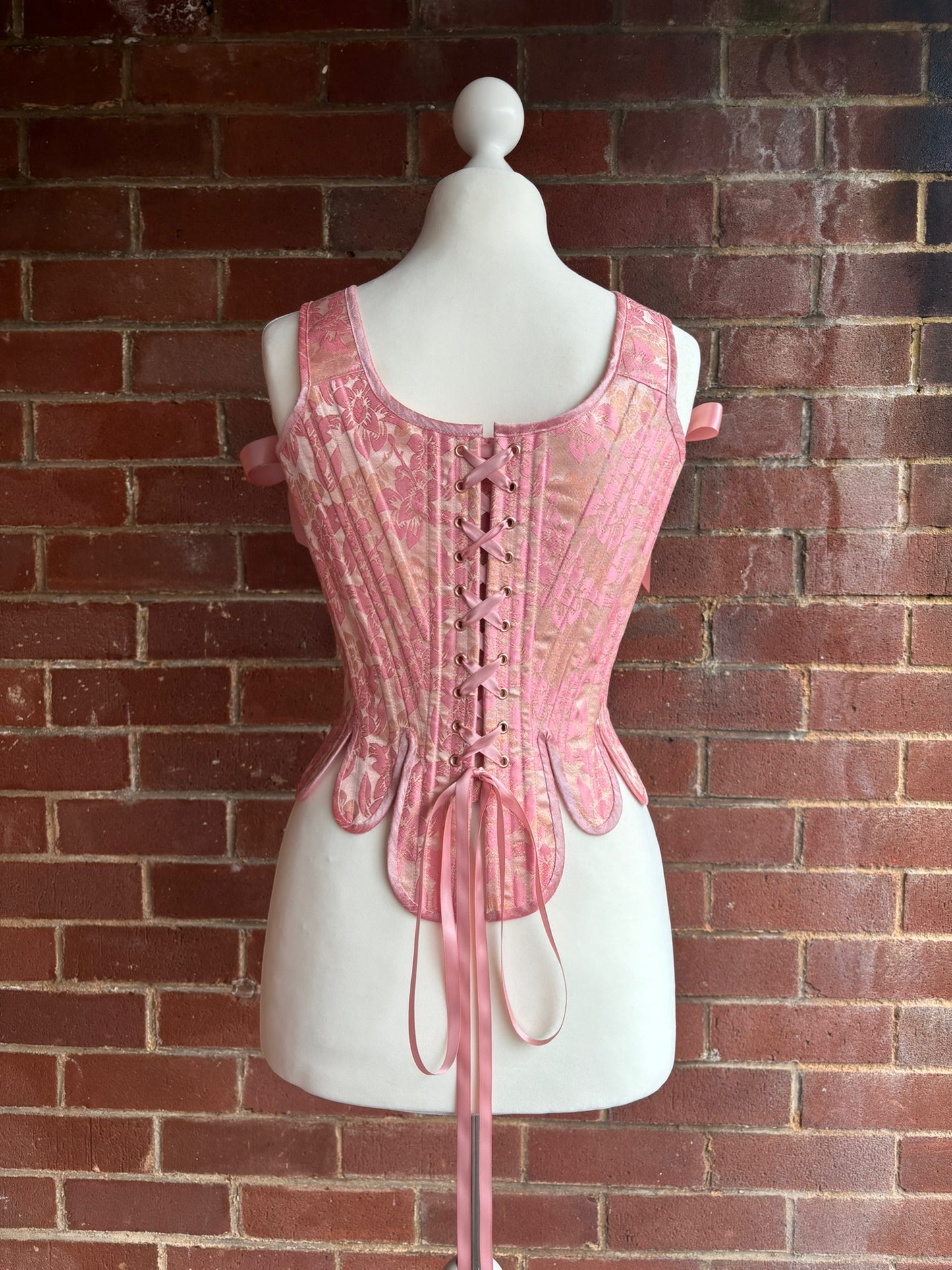 CORSET "Modesty" Pink Brocade