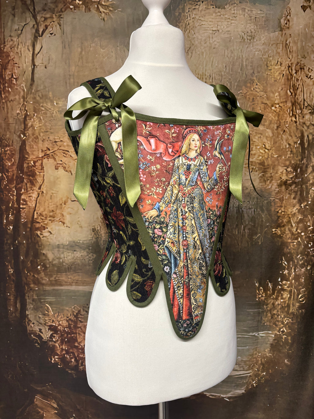 CORSET Damsel in Dis dress