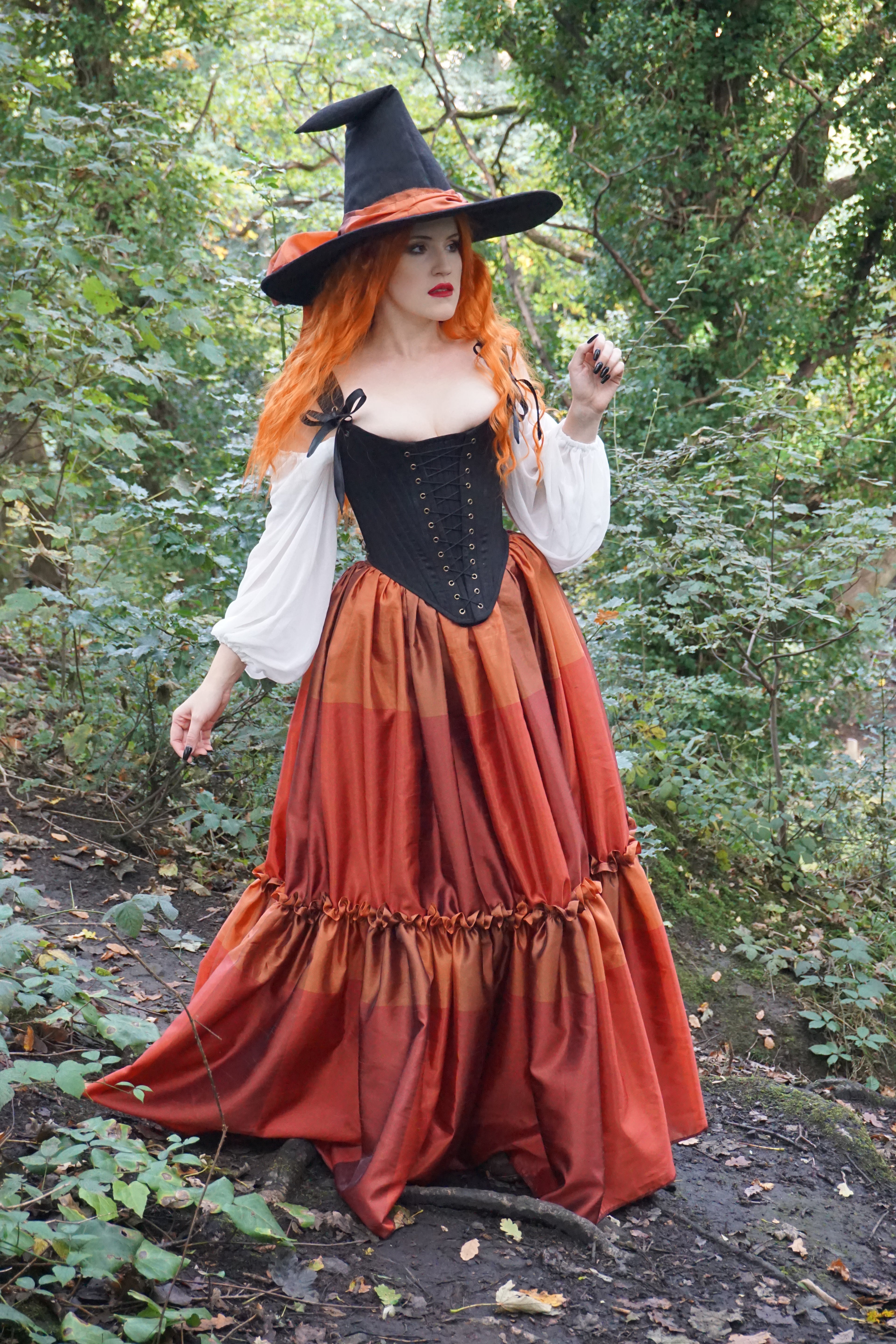 Witchy grey linen corset - Size D-E
