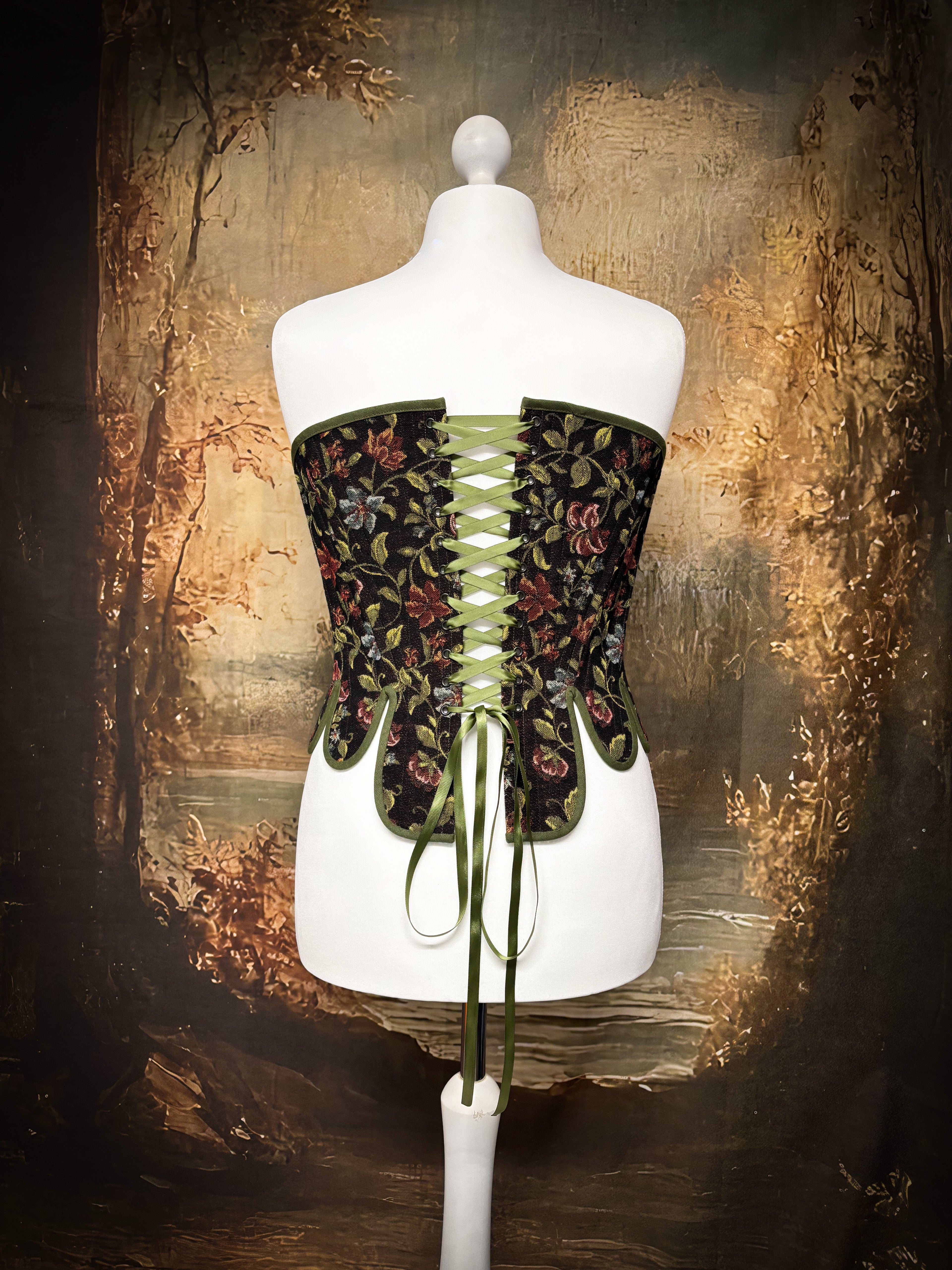CORSET Damsel in Dis dress